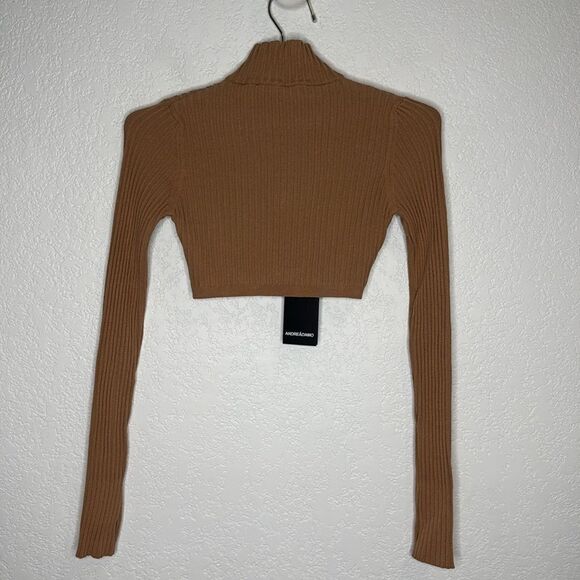 NWT Andrea Adamo Ribbed Knit Crop Top in Nude Medium - Picture 7 of 14
